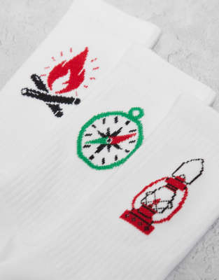 Only & Sons 3 Pack Socks With Outdoor Print In White