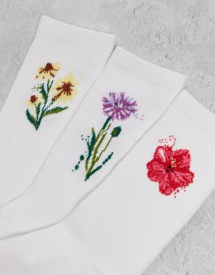 Only & Sons 3 Pack Tennis Socks With Small Flowers In White