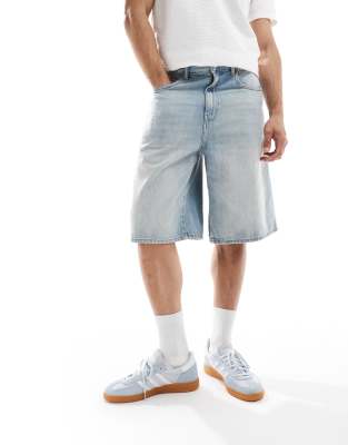 baggy fit denim shorts in light blue wash
