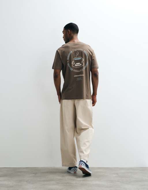 ONLY & SONS – Brun, avslappnad t-shirt med espressotryck baktill, 4 av 5