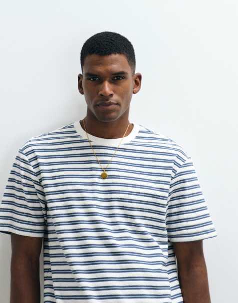 ONLY & SONS - Camiseta color crema y azul a rayas holgada - view 1