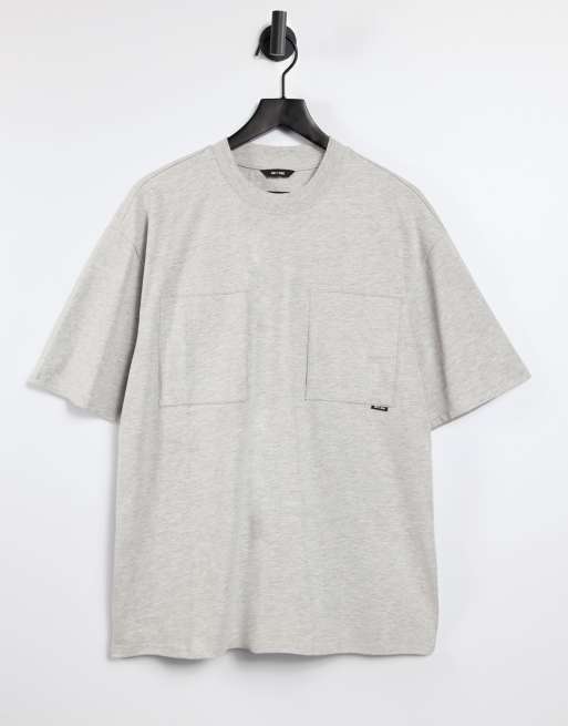 double pocket t shirt