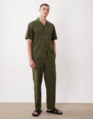 Only & Sons Cotton Rich Loose Fit Pants In Green