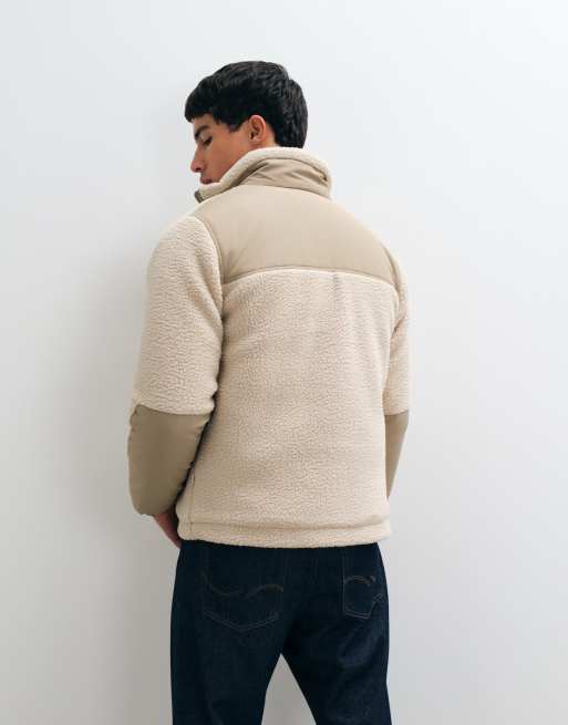 ONLY & SONS forro polar sherpa acolchado con bolsillo en contraste en crema, 4 de 5