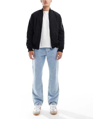 SONS - Hellblaue Jeans mit geradem Schnitt und Kante in 90er-Jahre-Waschung Blau W74 L81 cm