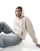 Thumbnail 1 van 4