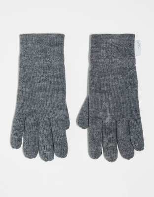 knit gloves in gray