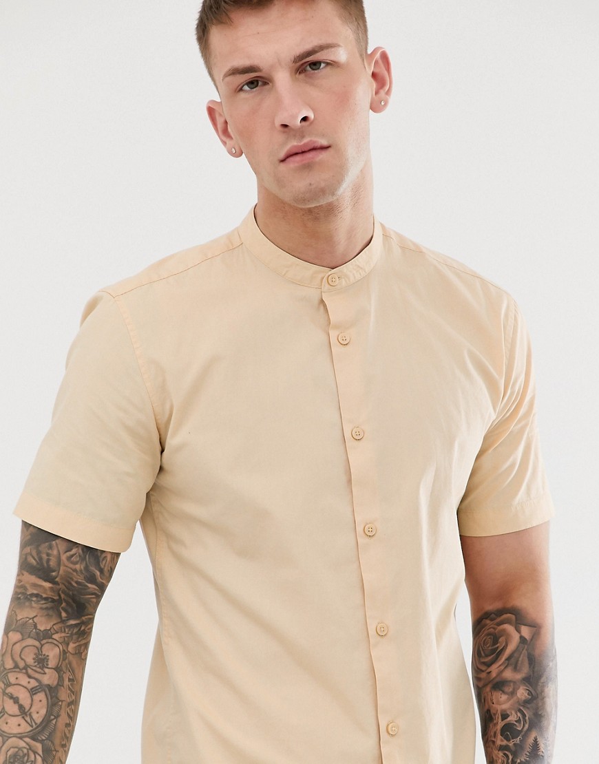 Only & Sons - Kraagloos overhemd met korte mouwen in beige