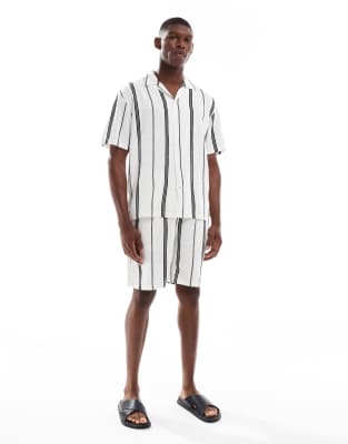 ONLY & SONS ONLY & SONS linen look short co-ord in mono stripe-White