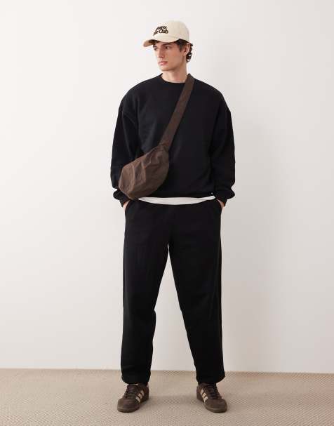 ONLY & SONS – Locker geschnittene Jogginghose in Schwarz - view 1