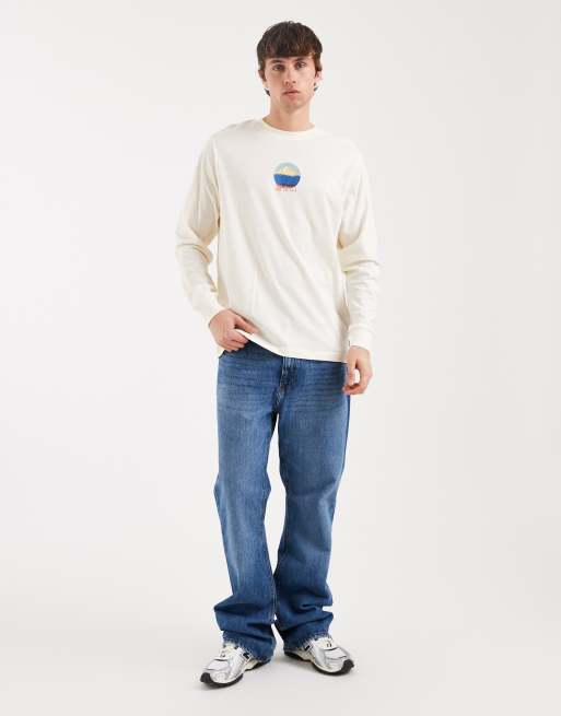 ONLY & SONS long sleeve t-shirt with peak back print in cream, 2 of 5
