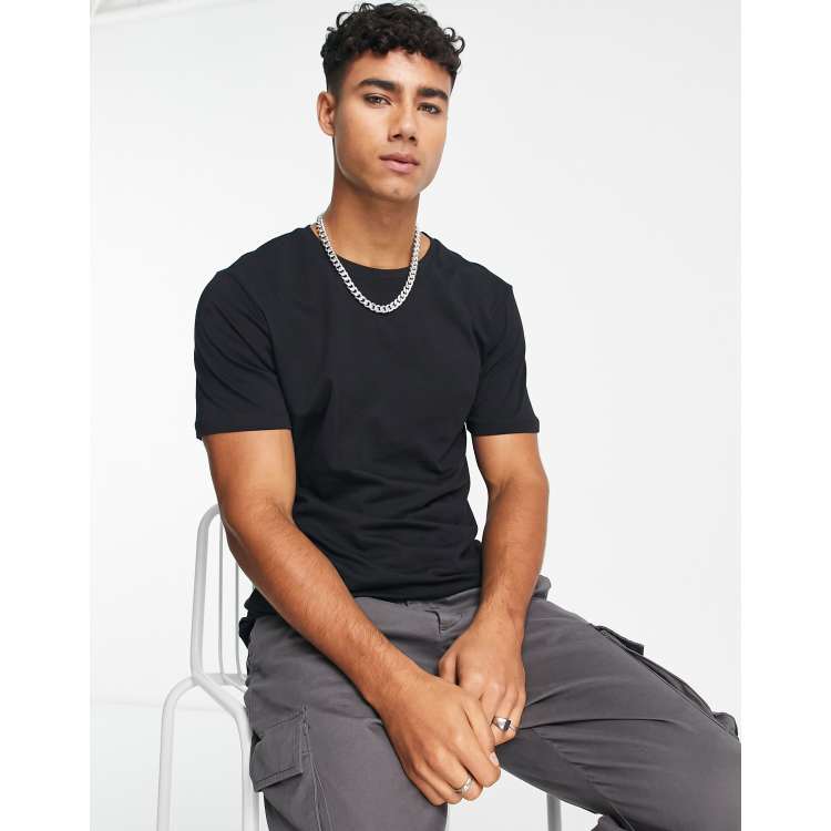 Only & Sons longline curved hem t-shirt in black