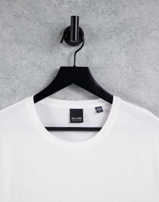 Only & Sons longline curved hem t-shirt in white, 3 of 4