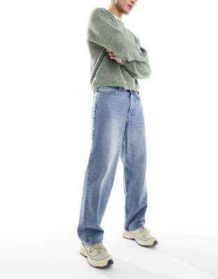 ONLY & SONS loose fit jeans in light blue wash