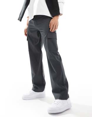 loose fit smart cargo pants in charcoal-Gray