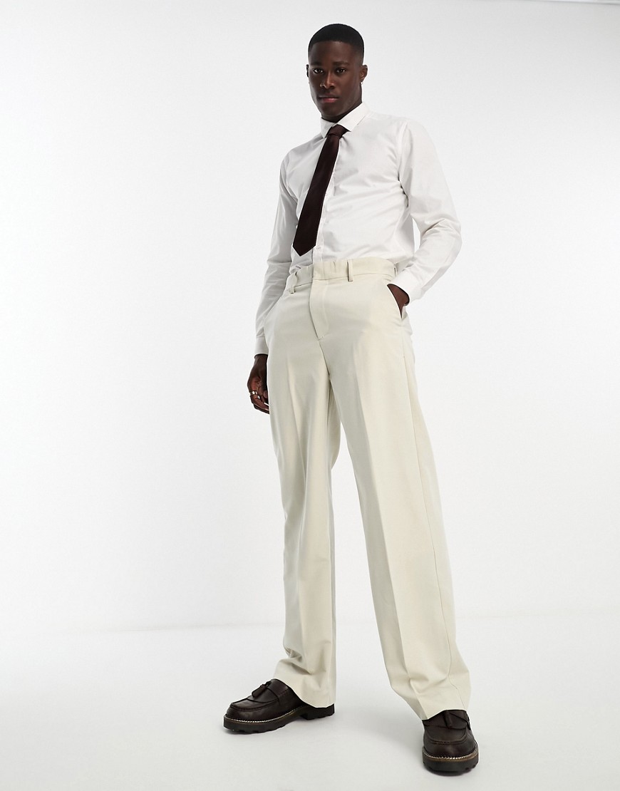 Only & Sons loose fit suit trousers in beige-Neutral