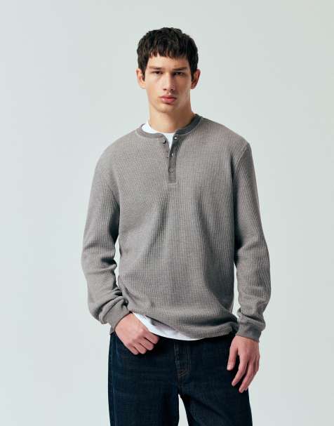 ONLY & SONS - Maglietta a maniche lunghe in piqué color grigio chiaro con collo serafino - view 1