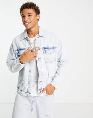 light acid wash denim jacket