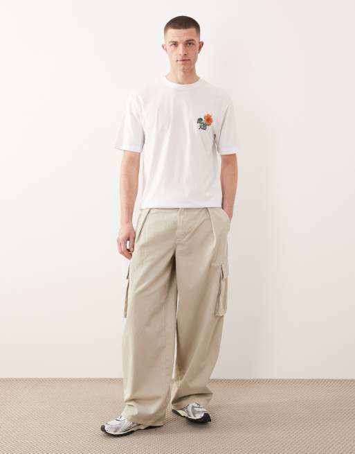 ONLY & SONS – Oversize-T-Shirt in Weiß mit rotem Blumenprint auf dem Rücken, 3 von 5