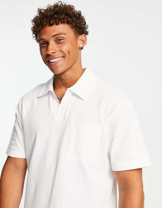 https://images.asos-media.com/products/only-sons-oversize-textured-revere-polo-in-white/202619818-3?$n_550w$&wid=550&fit=constrain