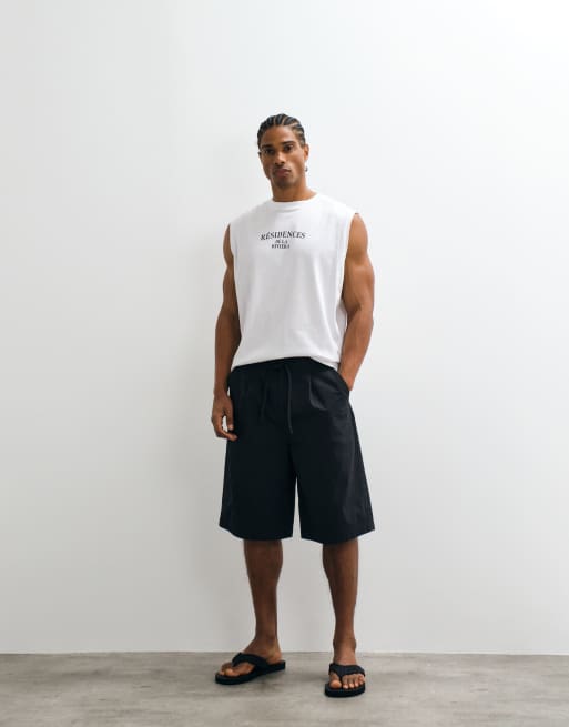 ONLY & SONS – Oversize-Trägertop in Weiß mit „Résidences“-Rückenprint, 2 von 5