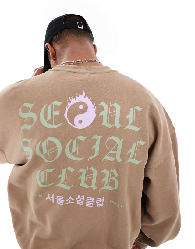 ONLY & SONS - oversized sweat with seoul back print in brown