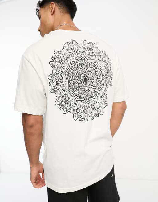Only & Sons - Oversized T-shirt met mandalaprint op de achterkant in gebroken wit 