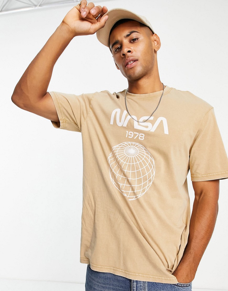 Only & Sons oversized t-shirt with NASA chest print in beige-Neutral