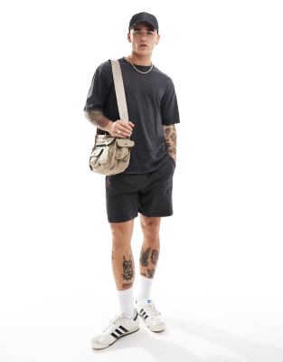ONLY & SONS - Pantaloncini in felpa nero slavato in coordinato - view 1