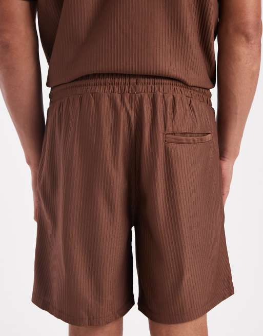 ONLY & SONS plisse pull on shorts in brown - part of a set, 5 of 5