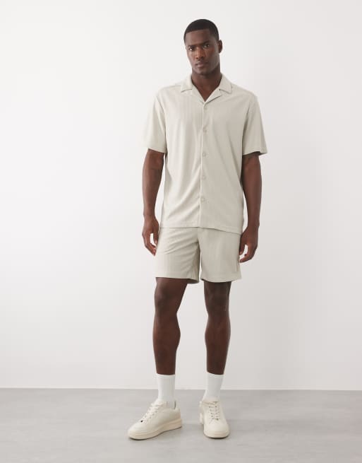 ONLY & SONS plisse shorts co-ord in beige, 4 of 5