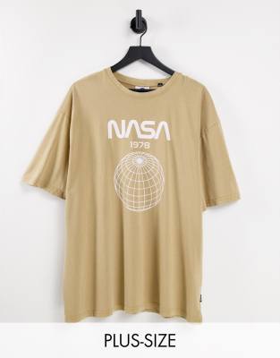 Only & Sons Plus oversized T-shirt with NASA front print in beige