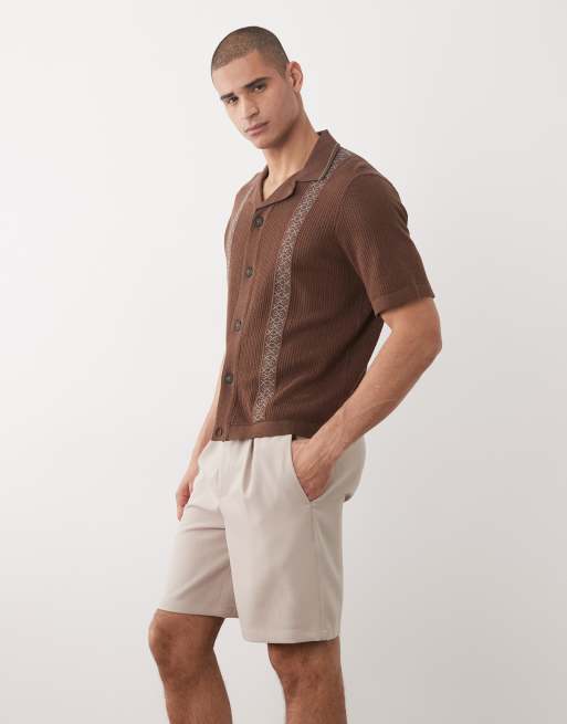 ONLY & SONS pull on pleated shorts in cream, 3 of 5