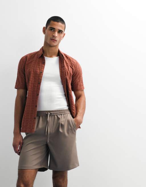 ONLY & SONS pull on pleated shorts in light brown, 4 of 7