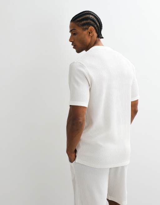 ONLY & SONS - Regular-fit plissé T-shirt in wit, deel van co-ord set, 4 van 5