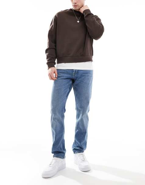 ONLY & SONS – Regulär geschnittene Jeans in hellblauer Waschung - view 1