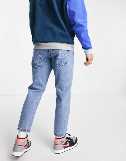 Only Sons Avi Tapered Cropped Jeans In Light Blue With Knee Rips