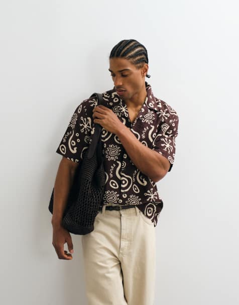 ONLY & SONS relaxed fit seersucker shirt with resort collar in dark brown and cream print