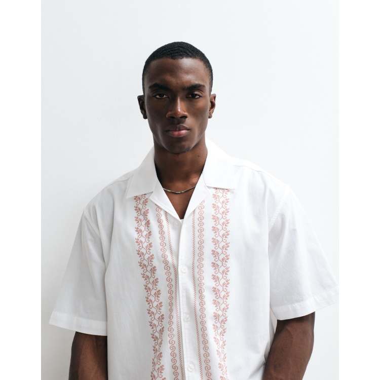 ONLY & SONS relaxed fit shirt with print detailing in white | ASOS