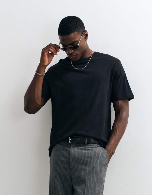 ONLY & SONS relaxed fit t-shirt in black, 5 of 5