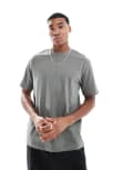 [ONLY & SONS] ONLY & SONS relaxed fit t-shirt in dark sage-Green S Castor gray
