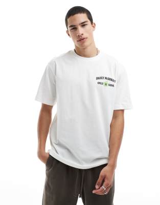 Only & Sons Relaxed Fit T-shirt With Daily Market Textured Back Print In White