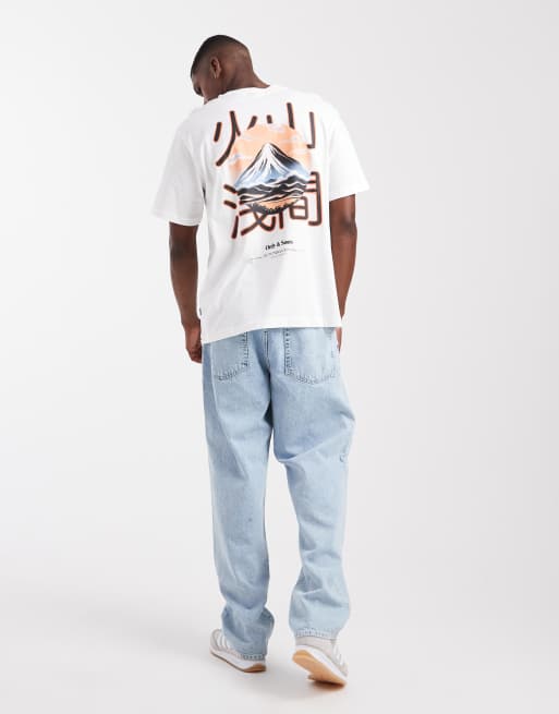 ONLY & SONS relaxed fit T-shirt with mountain view back print in white, 2 of 5