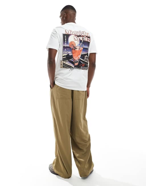 ONLY & SONS relaxed fit t-shirt with spritz back print in white