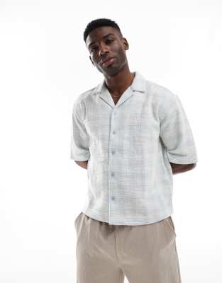 ONLY & SONS ONLY & SONS relaxed fit textured shirt in light blue check-Green