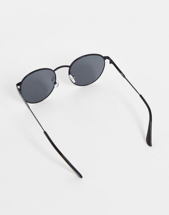https://images.asos-media.com/products/only-sons-round-sunglasses-in-black/202609732-3?$n_550w$&wid=550&fit=constrain