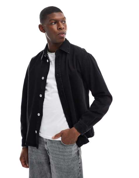 ONLY & SONS – Schlichte Jeans-Hemdjacke in Schwarz - view 1