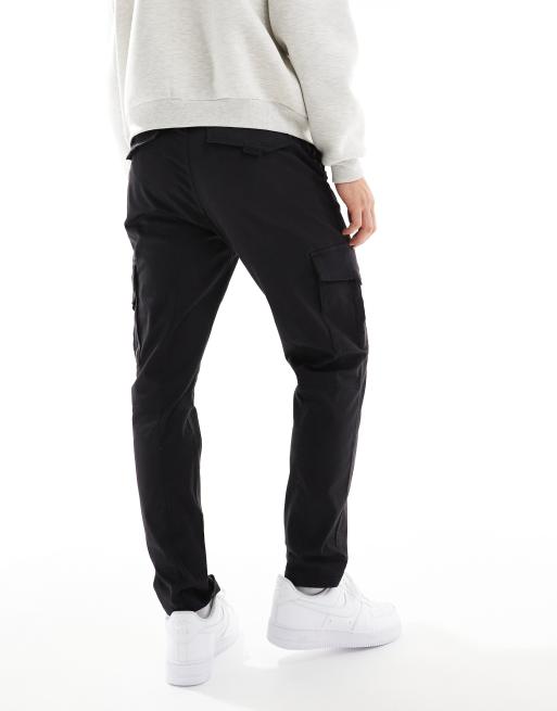 Only & Sons – Schmal geschnittene Cargohose in Schwarz, 5 von 5