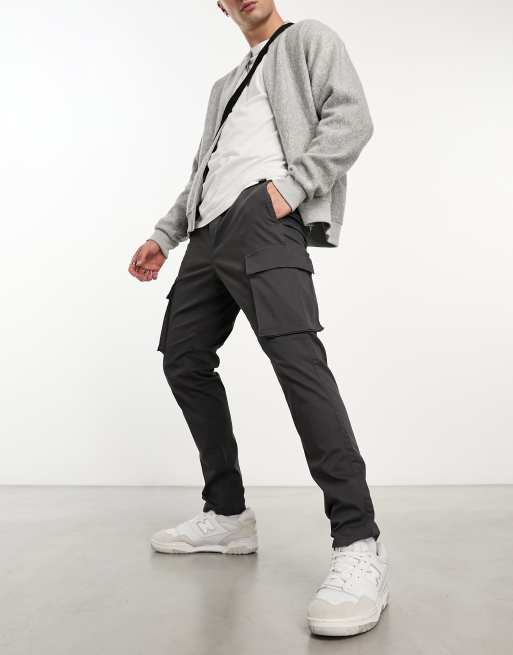 Only & Sons – Schmal zulaufende Cargohose in Grau