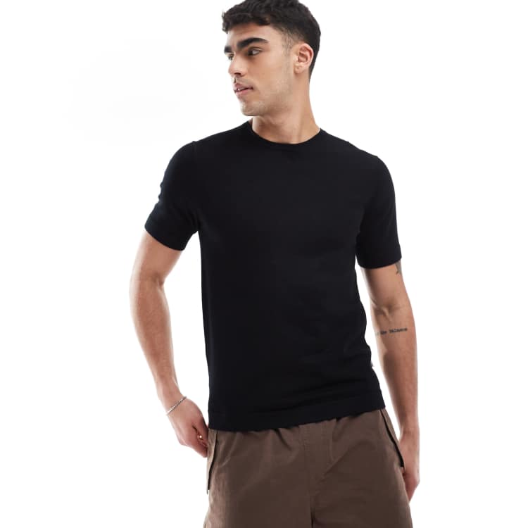 207654760-1-black?$n_750w$&wid